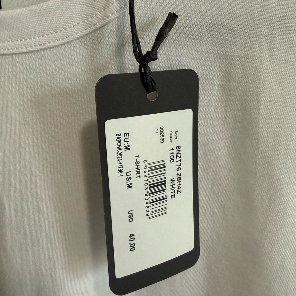 NWT Armani Exchange White T-Shirt with Black AX Logo Medium - Picture 4 of 6